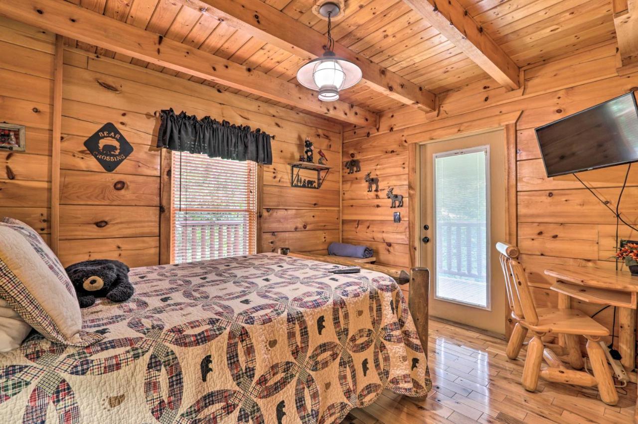 Pigeon Forge Getaway With Covered Patio And Hot Tub! Exterior foto