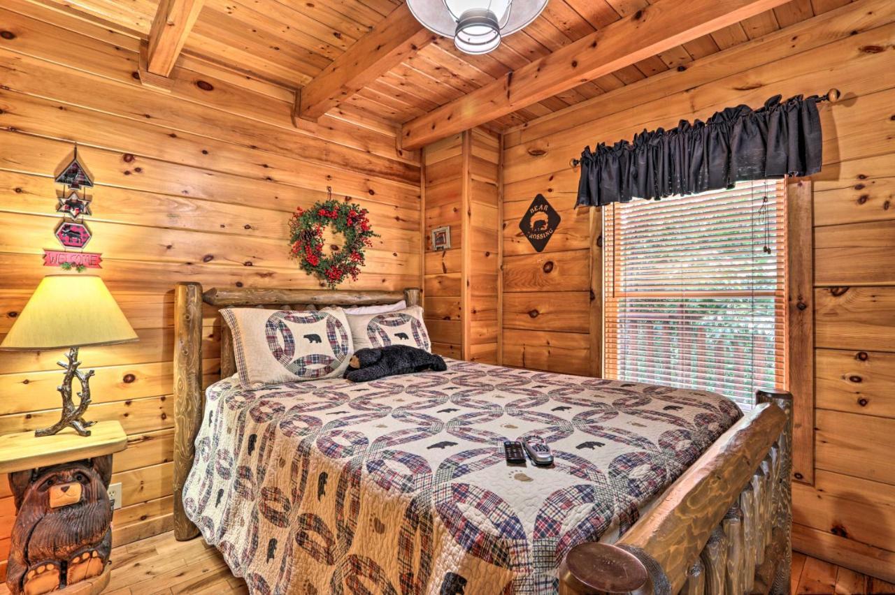 Pigeon Forge Getaway With Covered Patio And Hot Tub! Exterior foto